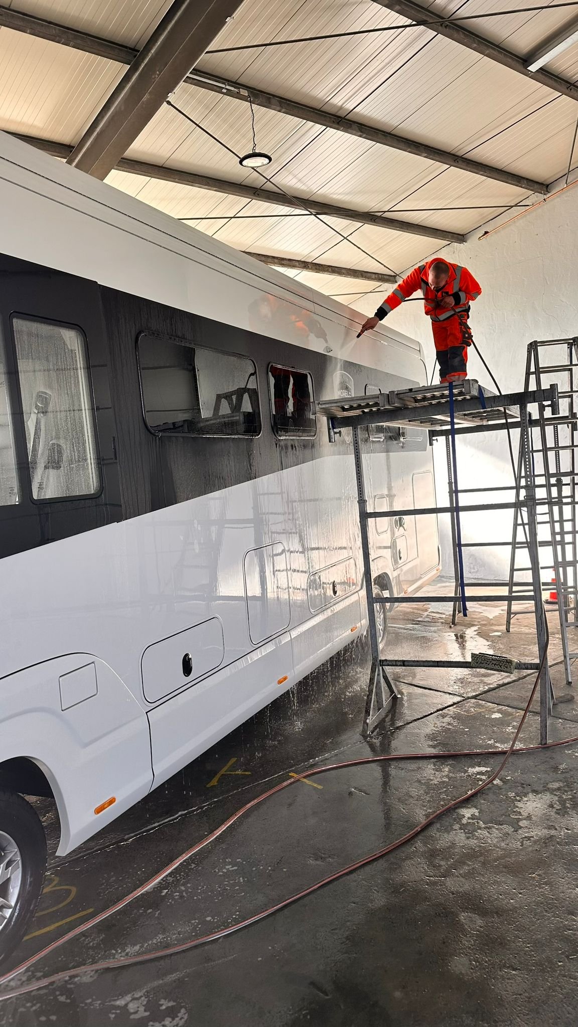 WhatsApp Image 2026-04-19 at 08.25.08 (1)