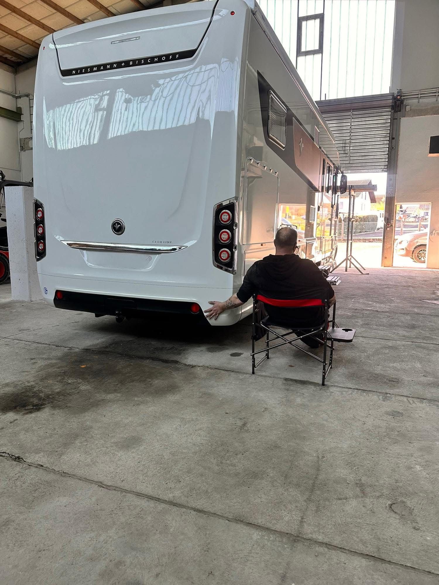 WhatsApp Image 2026-04-19 at 08.25.09 (1)